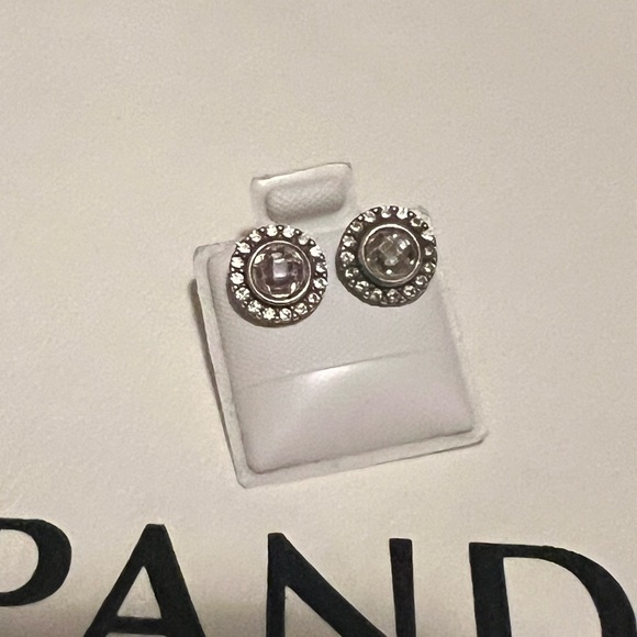 PANDORA Earring Studs “Brilliant Legacy” - Picture 2 of 10